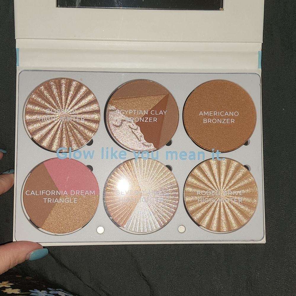 OFRA On The Glow Pallette NWB